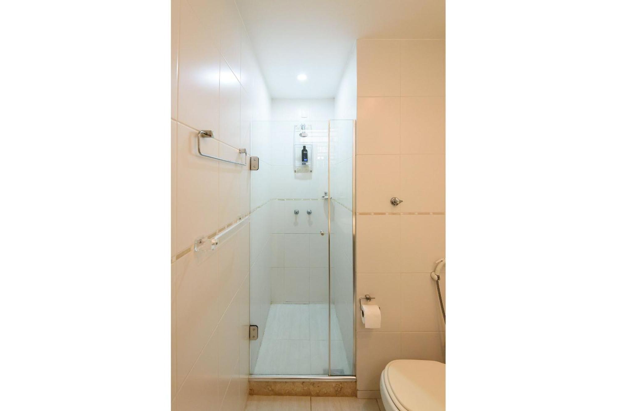 Amplo 3qtos A 200m Da De Ipanema | Bc 33/502 里约热内卢