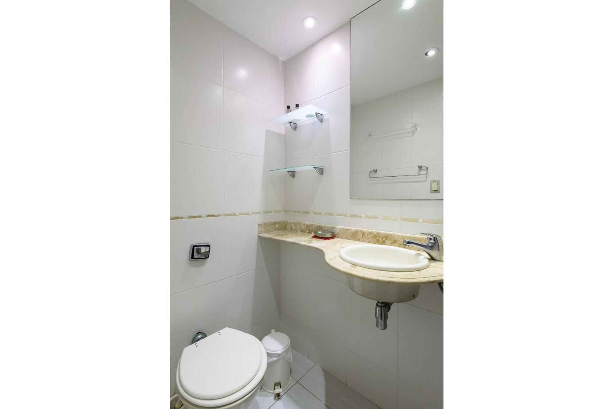 Amplo 3qtos A 200m Da De Ipanema | Bc 33/502 Apartment *